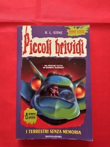 Libro Piccoli Brividi I TERRESTRI SENZA MEMORIA - N.86 CON ADESIVI - Picture 1 of 2