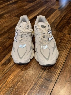 Новый баланс/белый/серый/бежевый M8.5W10 - Изображение 1 из 4