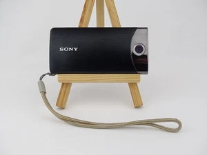 Sony Bloggie MHS-TS20 8GB Touch Screen Mobile HD Snap Camera Camcorder - Black - Foto 1 di 10