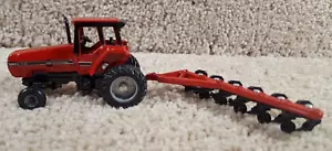 ERTL 1/64 Diecast Case 7130 IH International Harvester Tractor & 6 Bottom Plow - Picture 1 of 16