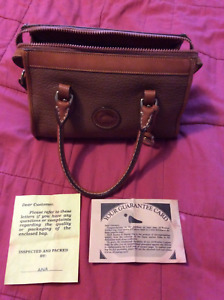 VTG NWOT Dooney And Bourke Duffle  Leather Shoulder Handbag USA Made