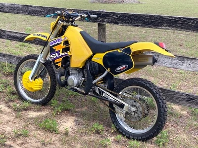 Suzuki RMX250 1989  Foto 1 de 4