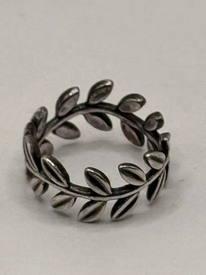 Pandora Sterling 925 Silver Leaf Laurel Wreath Ring Size 5 - Image 1 of 4