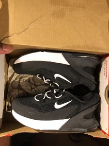 Nike Air Max 270 TD Schwarz Weiß Neu mit Karton ohne Deckel UK 8,5 / EU 26 / US 9C Baby Kleinkind - Bild 1 von 6