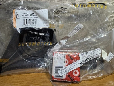 Rein Drive Shaft Mount fits 1997-2011 Mercedes E55 AMG E320 CL500 S500 w Bearing - Image 1 of 3