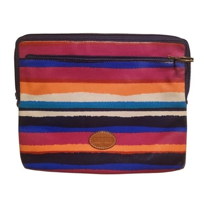 FUNDA FUNDA CON CREMALLERA PARA TABLET FÓSIL - RAYAS MULTICOLORES - 8" H X 10" L - ACOLCHADA Foto 1 de 4