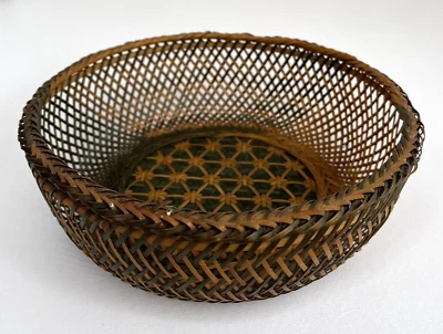 Rattan Wicker Basket Décor for Walls Catchall Brown & Green Bowl - Image 1 of 4