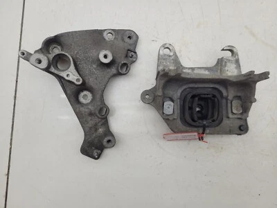 Vauxhall Vivaro B Renault Trafic MK3 1.6 CDTI Engine Gearbox Mount 112228161R — 第 1/4 张图片