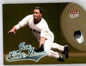 2004 Fleer Ultra Gold Medallion Die Cut Jose Cruz Jr Foil Refractor Giants #72 - Picture 1 of 2