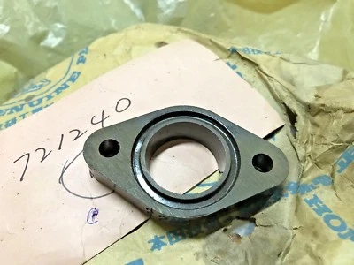 Carburador aislante Honda Dream C72 C77 CA72 CA77 C78 22-24 NOS 16211-259-000 Foto 1 de 3