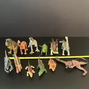 plástico dinosaurio juguetes varios tamaños y colores plástico blando y duro lote de 13 - Imagen 1 de 15