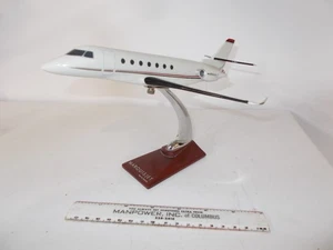 Marquis  Netjets Jet Aircraft Model - Picture 1 of 4