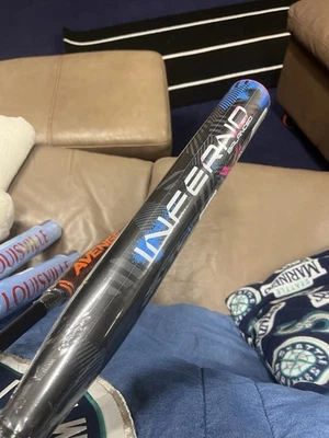 Nuevo con etiquetas 27 oz Baden Axe Inferno perilla acampanada USSSA bate de softbol lanzamiento lento 34" Foto 1 de 4