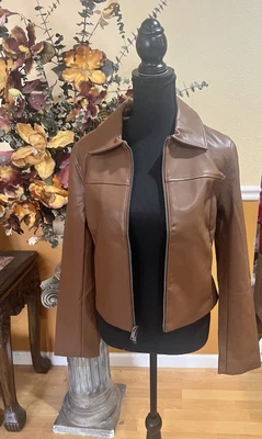 NWT Abercrombie & Fitch Women’s Slim Zip Vegan Leather Jacket,  Small, MSRP $110 - Image 1 of 4