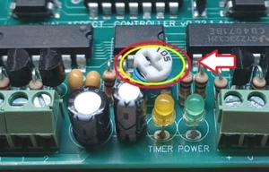 Model Railroad Electronics - Block Signal Controller - Picture 1 of 18