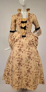 VICTORIAN 1880’S STRIKING FLORAL POLONAISE BUSTLE DRESS W LACE + VELVET BOW TRIM - Picture 1 of 12