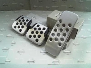 NISSAN Genuine Silvia S13 180SX MT Aluminium Accel Brake Clutch Pedal Set NEW - Picture 1 of 2