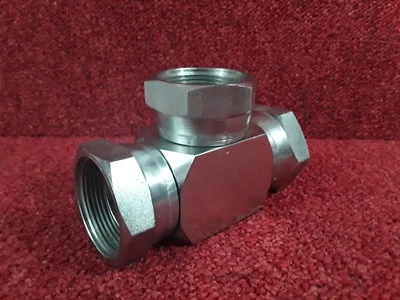 1.5" BSP Hydraulic Fitting Equal Female Swivel Tee F/F/F * - Image 1 of 3