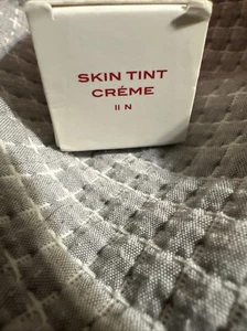 Mirabella Skin Tint Creme Foundation Medium Coverage Shade II N New in Box - Picture 1 of 2
