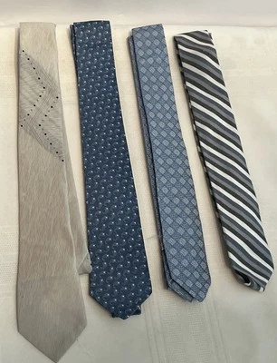4 corbatas de cuello ajustadas vintage de los años 50 arte geométrico para usar varias marcas y diseño Foto 1 de 4