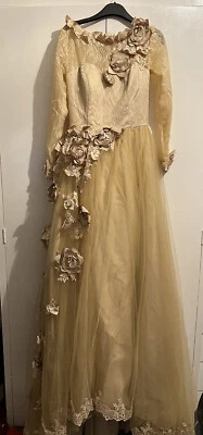Beautiful Vintage Style Wedding Dress Dark Gold Never Worn Size 10-12 - Image 1 of 4