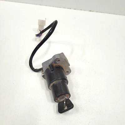 1981 TO 1983 YAMAHA MAXIM 550 XJ550 OEM Ignition Switch with Key - Image 1 of 4