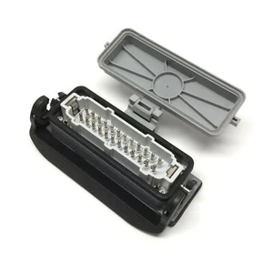 Carcasa de conector de montaje en panel Walther PB424/MS224 con inserto de enchufe macho de 24 polos - Imagen 1 de 5