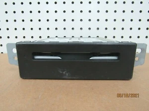 2015 2016 2017 Cadillac Escalade Radio Media CD Player Control Panel 84016435 - Bild 1 von 4