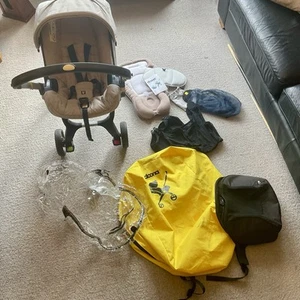 Doona + Travel Car Seat Stroller System with Travel Bag & Mosquito Net – Ex Used - Picture 1 of 17