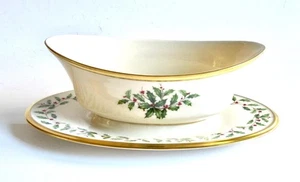 Lenox "Holiday" Gravy Boat 1 piece Bowl & Dish Oval Christmas Holly Gold Edging - Picture 1 of 6