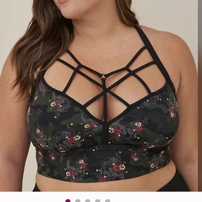 Top de bikini de natación con calavera floral camuflado con tiras tórridas talla 1/1X Foto 1 de 4