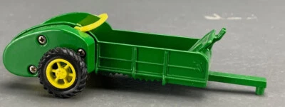 Esparcidor de estiércol John Deere 1/43 ERTL diecast 5654 D0067 LZ Foto 1 de 4