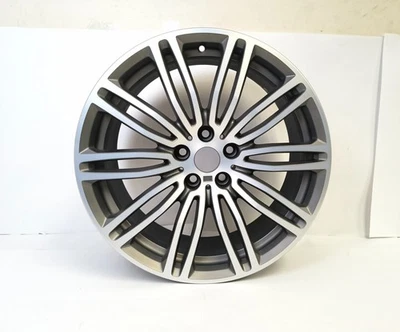 2017 - 2020 宝马 530i 540i 8Jx 19 英寸 H2 双辐轮圈 36117855086 原始设备制造商 — 第 1/4 张图片