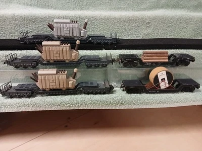 17) Trix H0 DC, 5x Heavy-Duty Trucks, 3x 6-Axle with Transformer +2x 4-Axle + Loading - Image 1 of 4