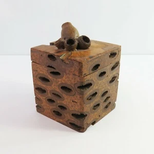 Vintage Handmade Wooden Banksia Pod Decorative Carved Trinket Box, Australia - Picture 1 of 6
