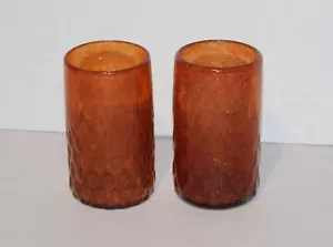 2 Vintage handgeblasen orange Glas Drachenwaage Becher mit Stegmarkierung auf der Unterseite - Bild 1 von 4