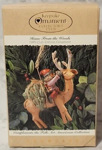 Hallmark Keepsake Ornament Home From The Woods 1995 Edición Club Navidad en caja original - Imagen 1 de 6
