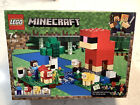 Lego Minecraft The Wool Farm (21153) New - Sealed