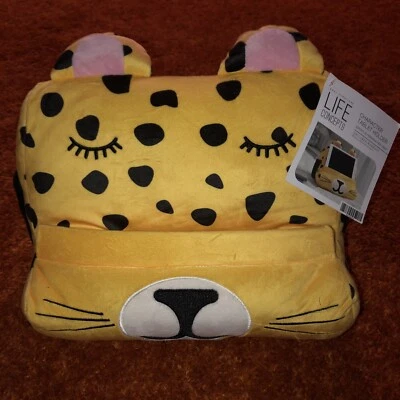 Life Concepts Character Tablet Holder Tiger / Leopard With Side Pockets - Image 1 of 4