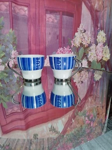 Vintage Coffee Cups X 2, Great Condition, Clip On Handles, Very Unique Design. - Picture 1 of 6