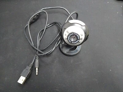 DYNAMODE USB WEBCAM WEB CAMERA WITH MIC MICROPHONE BLACK & SILVER - Image 1 of 4