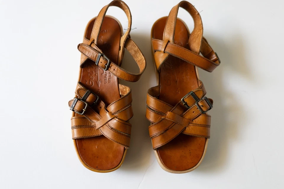 Sandalias de cuña Famolare años 70 Get There tacón alto marcadas 4,5 M ITALIA vintage marrón Foto 1 de 4