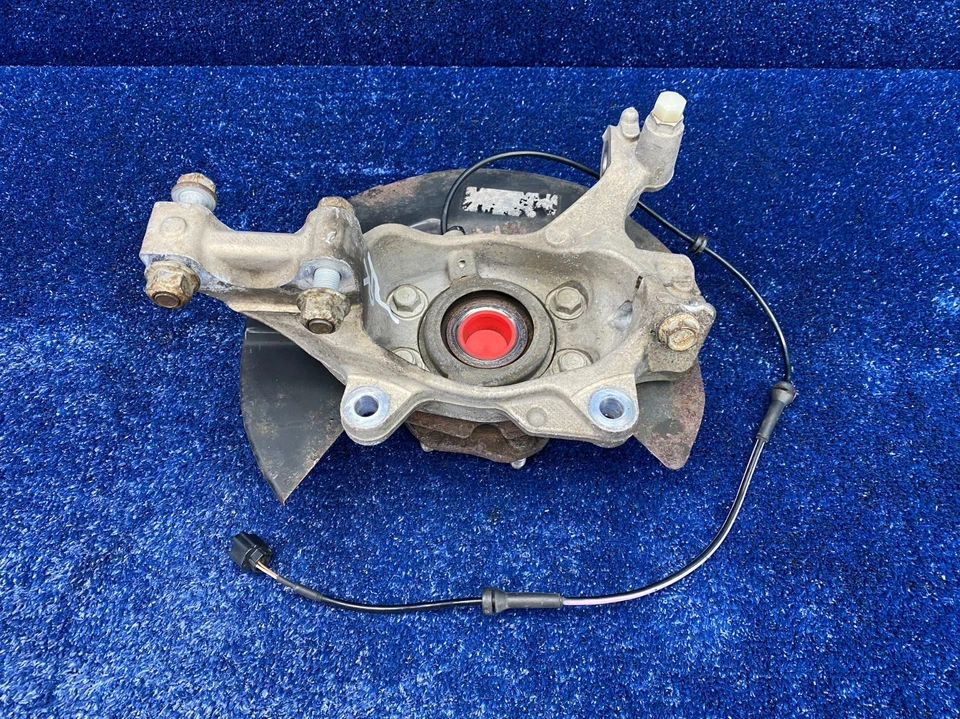 2014–2020 Nissan Pathfinder Front Right Steering Knuckle Hub ABS 40014-8450H - Image 1 of 4