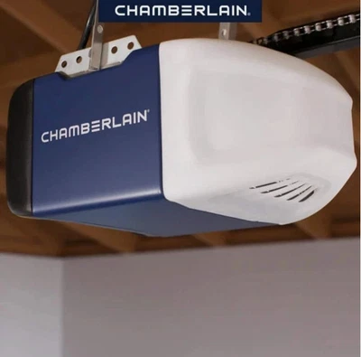 NEW Chamberlain 1/2HP Heavy Duty Chain Drive Garage Door Opener W/ Remote D2101  - Image 1 of 4