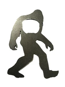 Abrebotellas Bigfoot Sasquatch Metal Acero Día del Padre Masculino Gris Gunmetal - Imagen 1 de 4
