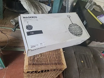 Luz IKEA Maskros Foto 1 de 3