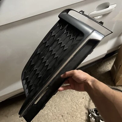 2018 2019 Audi A5 S5 S-line Front Bumper Fog Light Cover Grille Trim LH Left Oem - Image 1 of 4