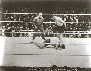 GENE TUNNEY vs GEORGES CARPENTIER 8X10 PHOTO BOXING PICTURE - Picture 1 of 1
