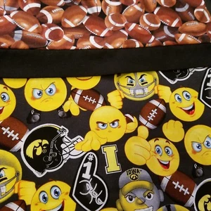 Funda de almohada bordada personalizada ESTÁNDAR de fútbol americano Iowa - Imagen 1 de 1