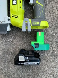 Hitachi / Hikoki 18v Battery adaptor to Ryobi One+ tools - Bild 1 von 8